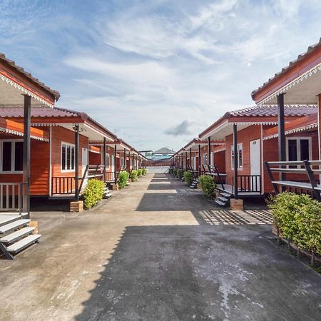 Oyo 1166 Train Way Resort Ban Rai  Екстериор снимка